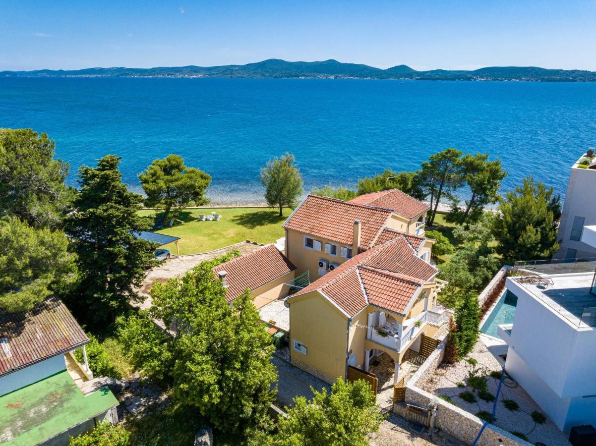 Beach Apartments Villa Kaya Sukosan Bagian luar foto
