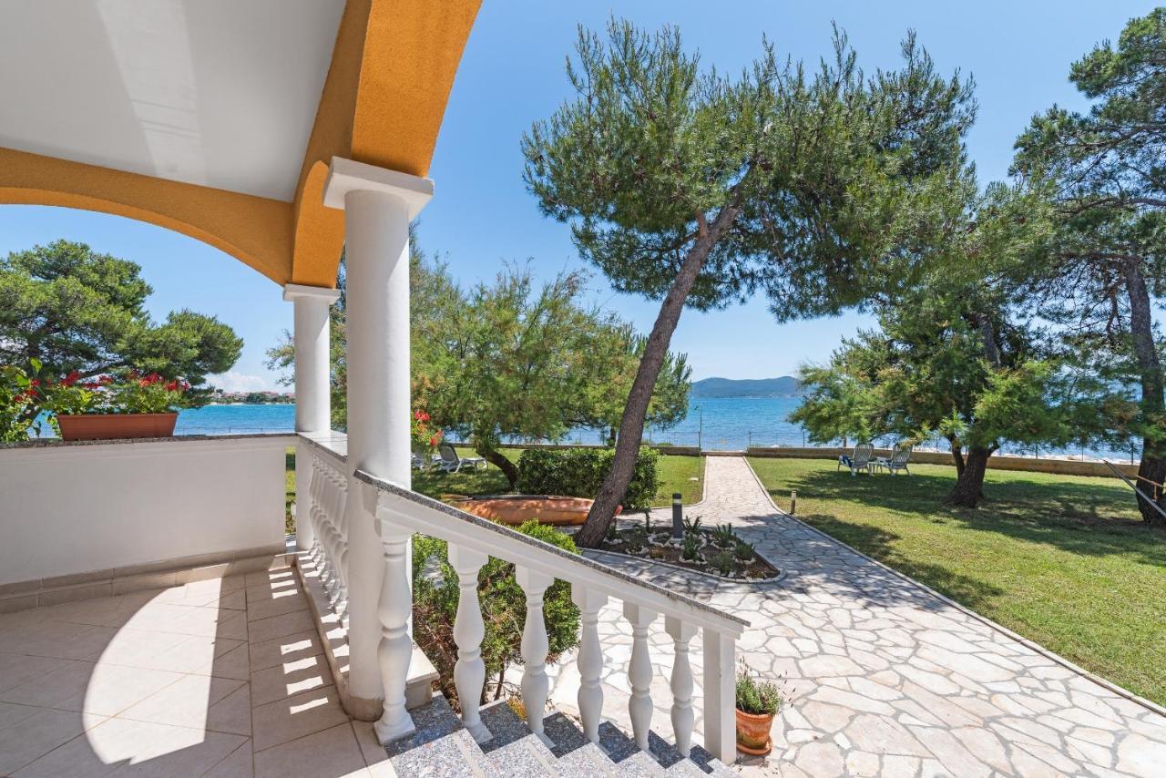 Beach Apartments Villa Kaya Sukosan Bagian luar foto