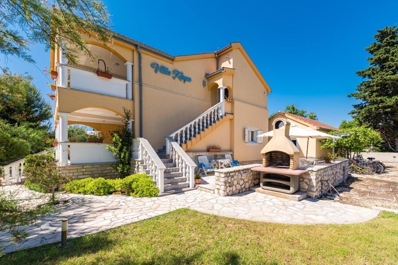 Beach Apartments Villa Kaya Sukosan Bagian luar foto