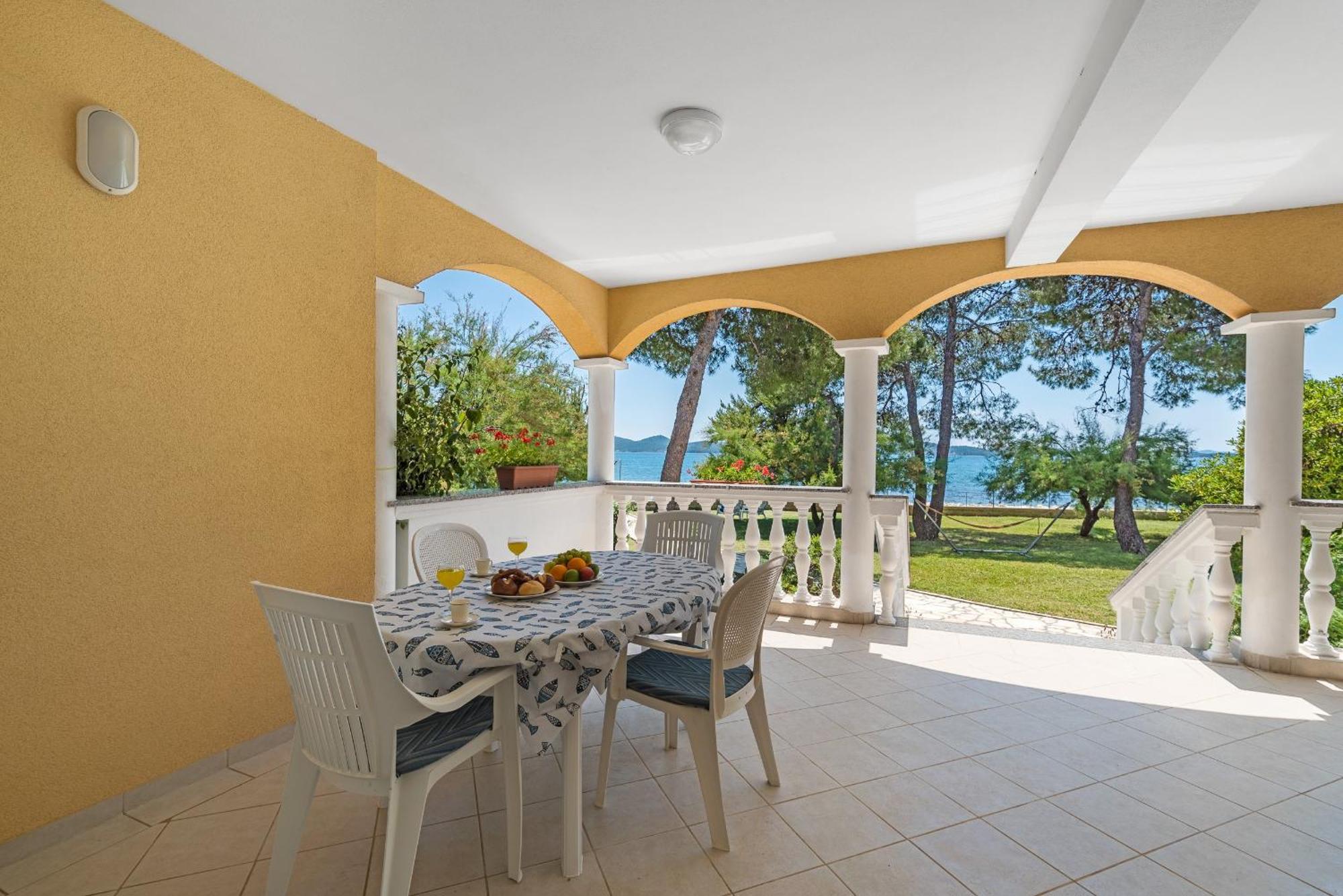 Beach Apartments Villa Kaya Sukosan Ruang foto